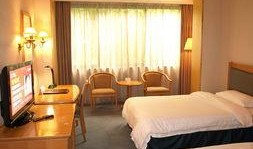 深圳小旅馆爆料事件最新,揭开行业隐秘面纱，事件最新进展揭秘