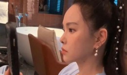 贤灿姐姐爆料视频在线观看,揭秘幕后真相，带你走进娱乐圈风云